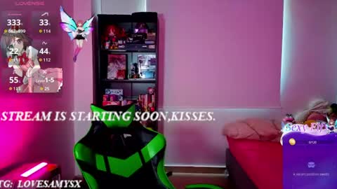 Snapshot of helia_n_amy chatting on 17, 7, 2026 Helia Transfem and Amy online show from 17, 7, 2026
