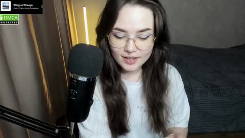 Red online show from 12, 1, 2025