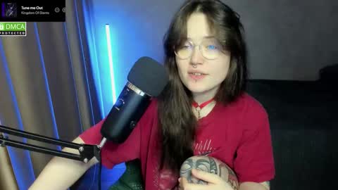 Red online show from 23, 9, 2025