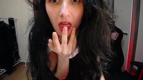Helen online show from 21, 5, 2026