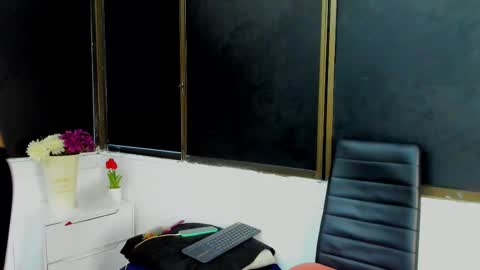 H E L L   AND  D A N T E online show from 16, 2, 2026