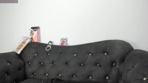 Hellen  online show from 5, 3, 2025