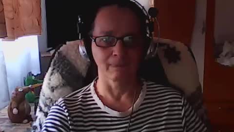 Snapshot of hellenmarie chatting on 14, 1, 2025 hellenmarie online show from 14, 1, 2025