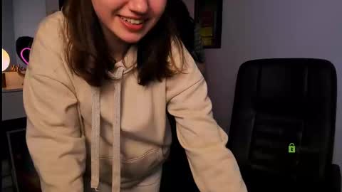 Helli online show from 8, 3, 2025