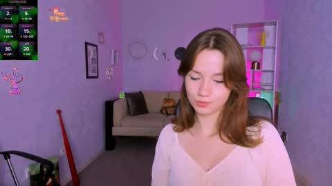 Helli online show from 8, 11, 2025