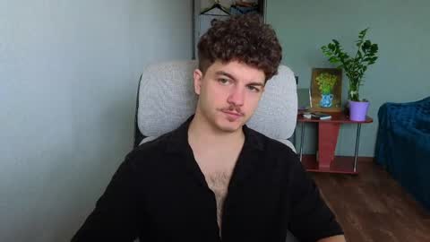 Snapshot of hellish_sugar chatting on 3, 6, 2026 Remy online show from 3, 6, 2026