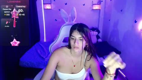 Snapshot of helloo_kityy25 chatting on 25, 2, 2025 helloo_kityy25 online show from 25, 2, 2025