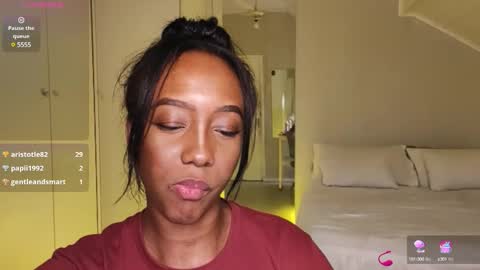 Snapshot of hellsd97 chatting on 14, 12, 2024 hellsd97 online show from 14, 12, 2024