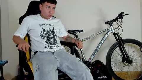 Star and Andy online show from 19, 10, 2025