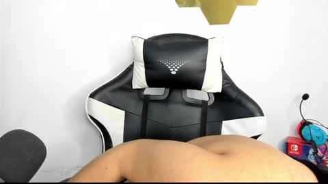 heluehorny13 online show from 24, 12, 2024