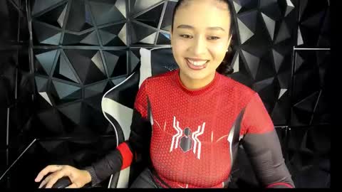 heluehorny13 online show from 26, 10, 2025