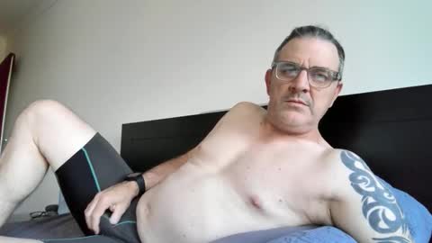 Snapshot of hempie1973 chatting on 30, 11, 2025 hempie1973 online show from 30, 11, 2025