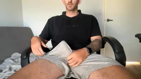 Snapshot of hendo92 chatting on 26, 9, 2025 Hendo online show from 26, 9, 2025