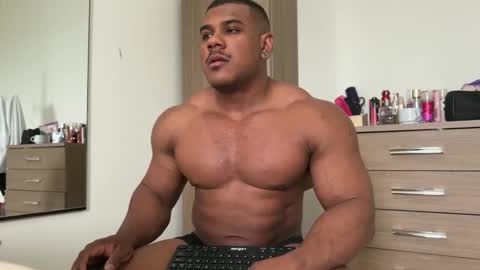 Henri online show from 2, 1, 2025