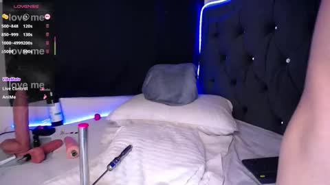 Henry   online show from 14, 11, 2025