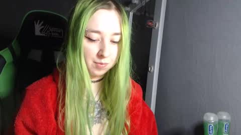 Snapshot of hentaishiing chatting on 2, 12, 2024 Hentaishiing online show from 2, 12, 2024