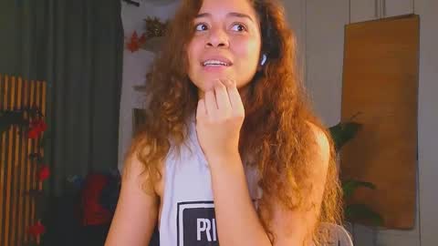 hercyqueen online show from 25, 3, 2026