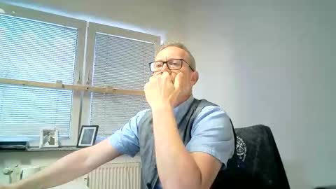 hering76 online show from 28, 5, 2026