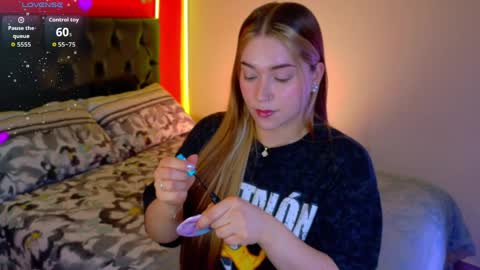 hermione_blonde online show from 27, 3, 2026