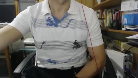 Snapshot of hero0111 chatting on 27, 9, 2025 hero0111 online show from 27, 9, 2025