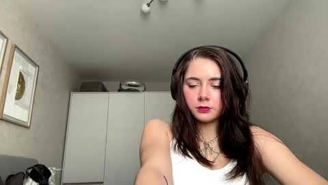 Juliana online show from 17, 4, 2026