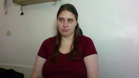 hess_luna_ online show from 13, 10, 2025