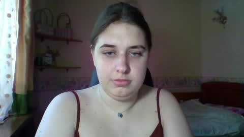 Snapshot of hess_luna_ chatting on 14, 7, 2026 hess_luna_ online show from 14, 7, 2026