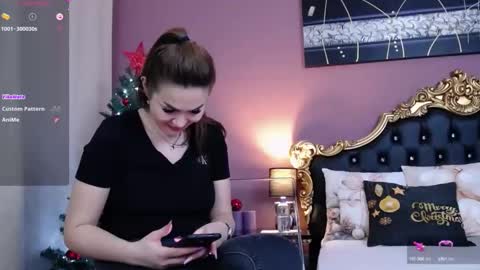 Snapshot of hessahessy chatting on 18, 12, 2024 Hessy online show from 18, 12, 2024