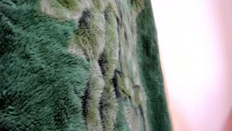 Snapshot of hesttia_ chatting on 28, 9, 2025 hesttia_ online show from 28, 9, 2025