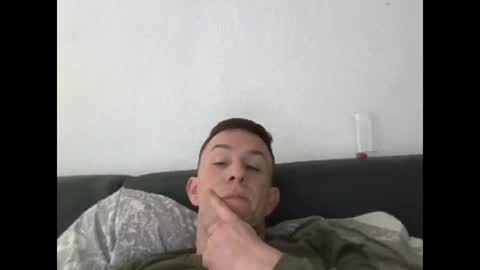 Snapshot of heteroboyxx chatting on 18, 2, 2025 heteroboyxx online show from 18, 2, 2025