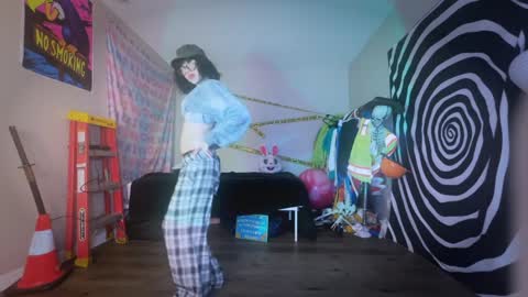 salem online show from 14, 9, 2025