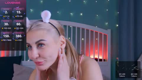 hey_cassie online show from 27, 11, 2025