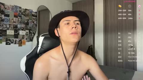 hey_cesard online show from 21, 10, 2025