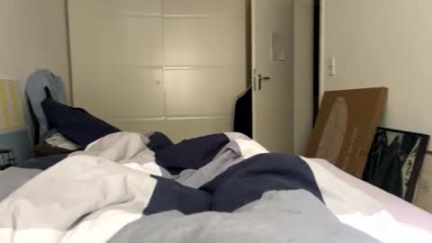 hey_girls_ online show from 4, 6, 2026