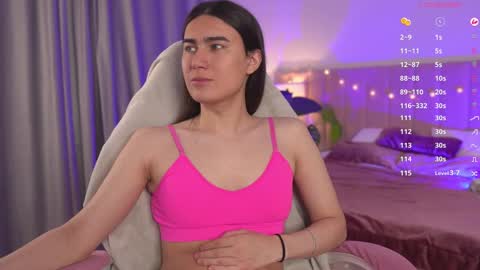 Snapshot of heyalena chatting on 14, 10, 2025 heyalena online show from 14, 10, 2025