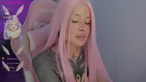 Snapshot of heybambino_ chatting on 13, 1, 2025 Bambi.....Help me get 100 likes in the satisfaction bar. online show from 13, 1, 2025