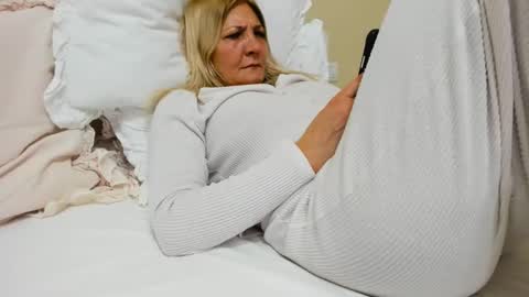 Heyheygrey online show from 5, 3, 2025