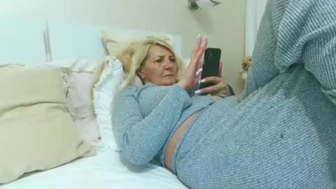 Snapshot of heyheygrey chatting on 16, 7, 2026 Heyheygrey online show from 16, 7, 2026