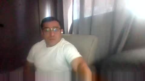 heythere925678 online show from 14, 4, 2026