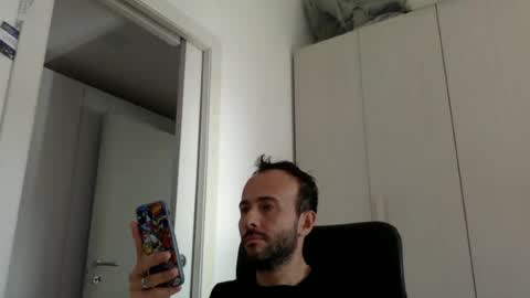 Snapshot of hhombre chatting on 11, 6, 2026 hhombre online show from 11, 6, 2026