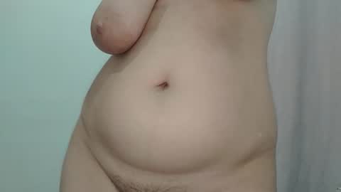 Snapshot of hhuu_try chatting on 7, 11, 2025 hhuutry online show from 7, 11, 2025