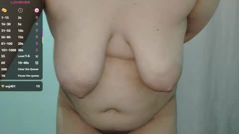 Snapshot of hhuu_try chatting on 26, 11, 2025 hhuutry online show from 26, 11, 2025