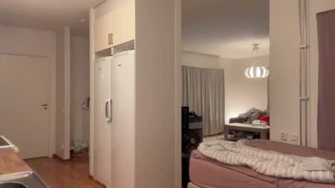 hichemlacoste333 online show from 21, 9, 2025