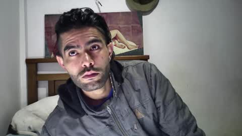 Snapshot of hideonbush051 chatting on 9, 9, 2025 hideonbush online show from 9, 9, 2025