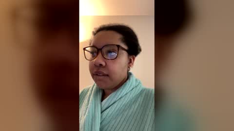 Juana B. Bread online show from 25, 4, 2026