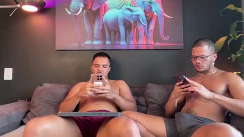 Terry and E online show from 25, 11, 2025