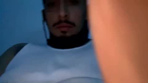 hihello300 online show from 13, 10, 2025