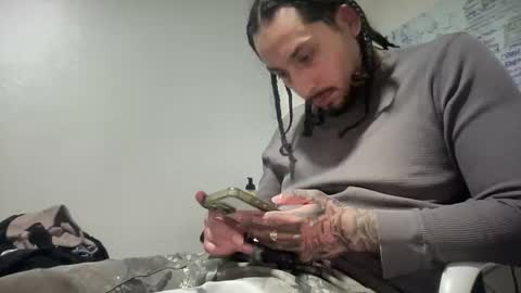 Snapshot of hihello7777 chatting on 2, 2, 2026 hihello7777 online show from 2, 2, 2026