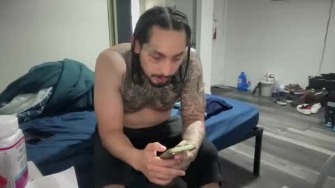 hihello777777 online show from 5, 11, 2025