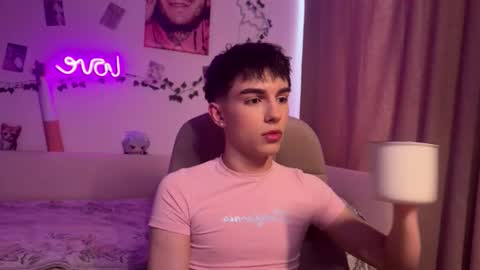 twinkvadusha online show from 25, 2, 2026